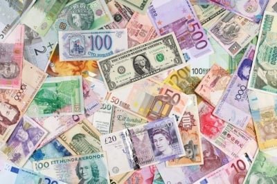 سعر صرف العملات الأجنبية مقابل الدينار العراقي اليوم السبت 4 أكتوبر 2025 سعر صرف العملات الأجنبية مقابل الدينار العراقي اليوم السبت 4 أكتوبر 2025