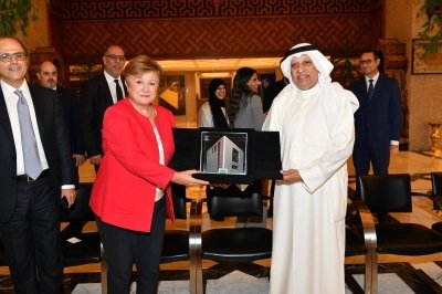 «العربي للإنماء» و«النقد الدولي» يناقشان تسخير «الذكاء الاصطناعي» لتحقيق النمو «العربي للإنماء» و«النقد الدولي» يناقشان تسخير «الذكاء الاصطناعي» لتحقيق النمو